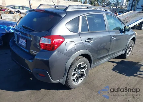 2017 Subaru Crosstrek 2.0I Premium z USA, uszkodzony, nr VIN JF2GPABC8H8250835
